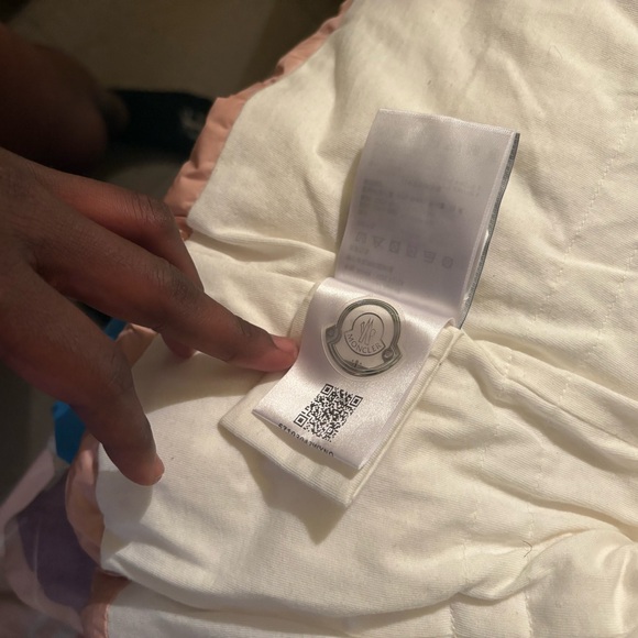 Infant moncler ! Size 12/18 months - Picture 5 of 8